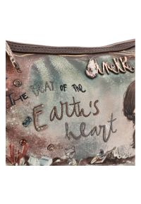 Brązowa Elegancka Torebka Damska Anekke Z Laleczką. Kolor: brązowy. Wzór: aplikacja. Materiał: zdobione. Styl: elegancki. Rodzaj torebki: na ramię #7