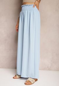 Renee - Jasnoniebieskie Spodnie High Waist z Szerokimi Nogawkami i Gumką w Pasie Risabessa. Okazja: na co dzień. Stan: podwyższony. Kolor: niebieski. Styl: elegancki, casual #4