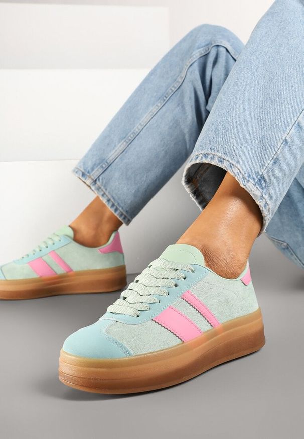 Born2be - Jasnozielone Płaskie Sneakersy Ozdobione Paskami Norili. Okazja: na co dzień. Zapięcie: pasek. Kolor: zielony. Materiał: jeans. Wzór: aplikacja