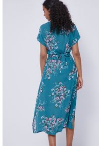 medicine - Medicine - Sukienka Staycation. Kolor: zielony. Materiał: tkanina. Długość rękawa: krótki rękaw. Typ sukienki: rozkloszowane #3