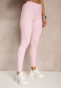 Renee - Jasnoróżowy Komplet Sportowy Zdobiony Przeszyciami Legginsy i Top Filaranea. Kolor: różowy. Materiał: jeans. Wzór: aplikacja #4