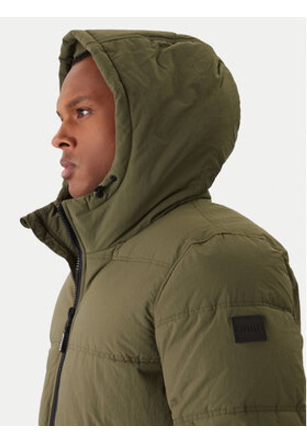 Mustang Kurtka zimowa Oakfield 1016896 Zielony Regular Fit. Kolor: zielony. Materiał: syntetyk. Sezon: zima