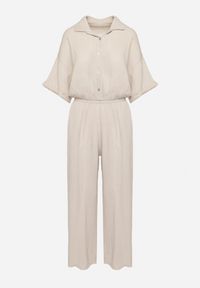 Born2be - Beżowy Bawełniany Kombinezon z Koszulową Górą i Prostymi Spodniami Namsore. Kolor: beżowy. Materiał: bawełna. Styl: klasyczny, elegancki #6
