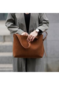 Shopperka skórzana Solier FL38 Sienna brązowa. Kolor: brązowy. Materiał: skórzane. Styl: elegancki, casual. Rodzaj torebki: na ramię