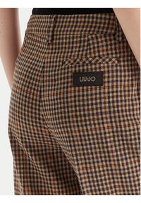 Liu Jo Spodnie materiałowe MF5157 T4335 P9002 Brązowy Regular Fit. Kolor: brązowy. Materiał: syntetyk #4