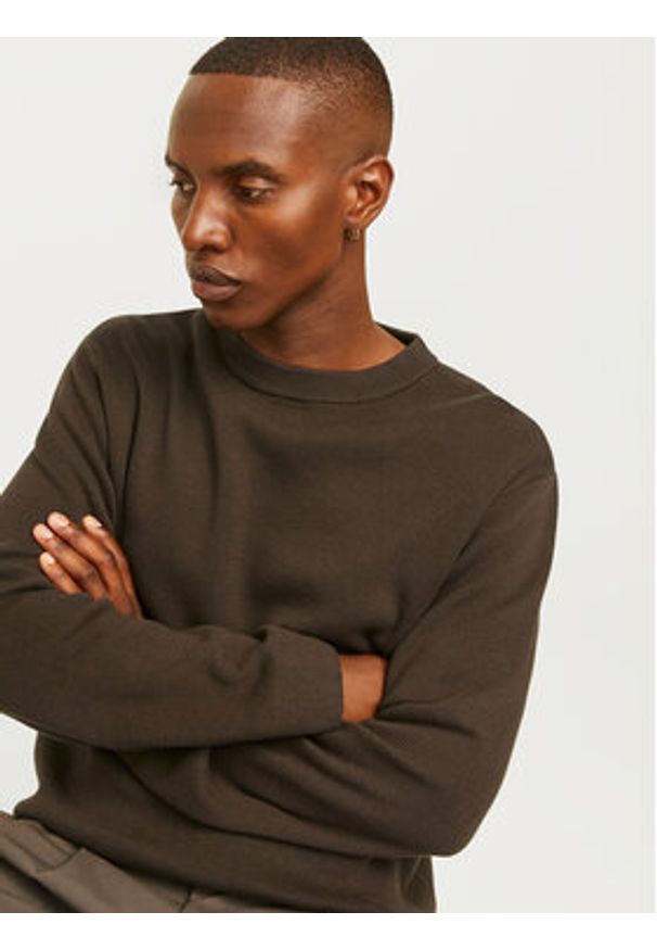Jack & Jones Sweter Milano 12259666 Beżowy Relaxed Fit. Kolor: beżowy. Materiał: bawełna