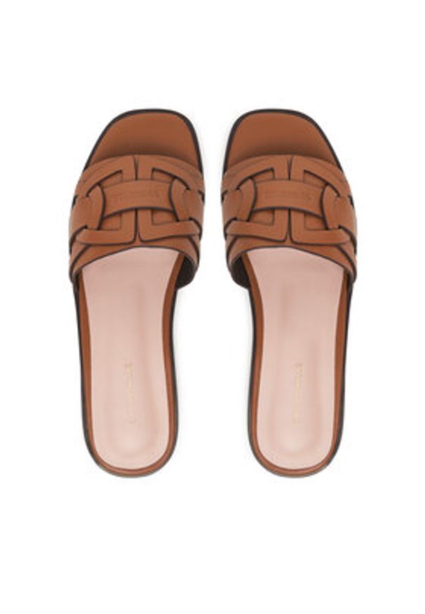 Coccinelle Klapki E4 SVP 17 01 01 Brązowy. Kolor: brązowy. Materiał: skóra