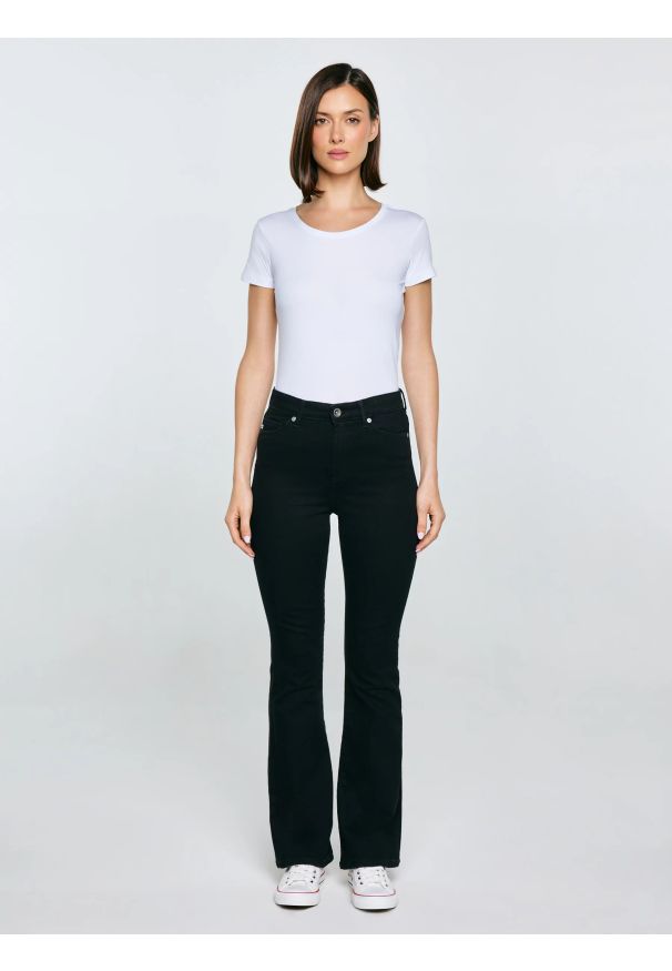 Big-Star - Jeansy damskie czarne Adela Bootcut 908. Kolor: czarny