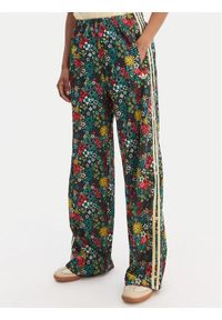 Adidas - adidas Spodnie dresowe Liberty London Firebird KD5561 Kolorowy Loose Fit. Materiał: syntetyk. Wzór: kolorowy #1