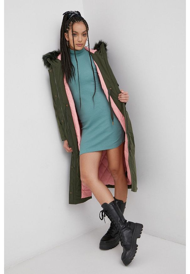 only - Only Parka damska kolor zielony zimowa oversize. Typ kołnierza: kaptur. Kolor: zielony. Materiał: futro. Sezon: zima