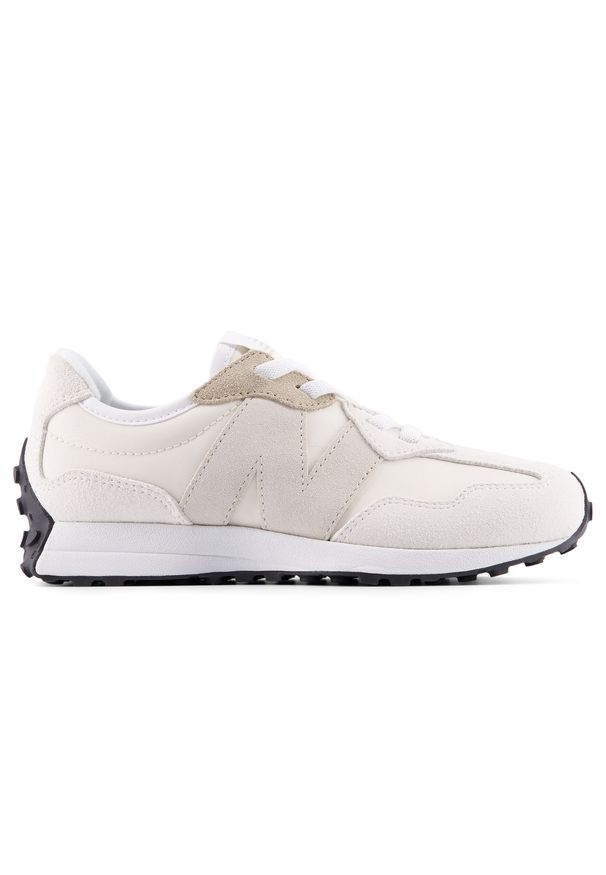 Buty dziecięce New Balance P3272TO – beżowe. Okazja: na co dzień. Kolor: beżowy. Materiał: zamsz, guma. Szerokość cholewki: normalna