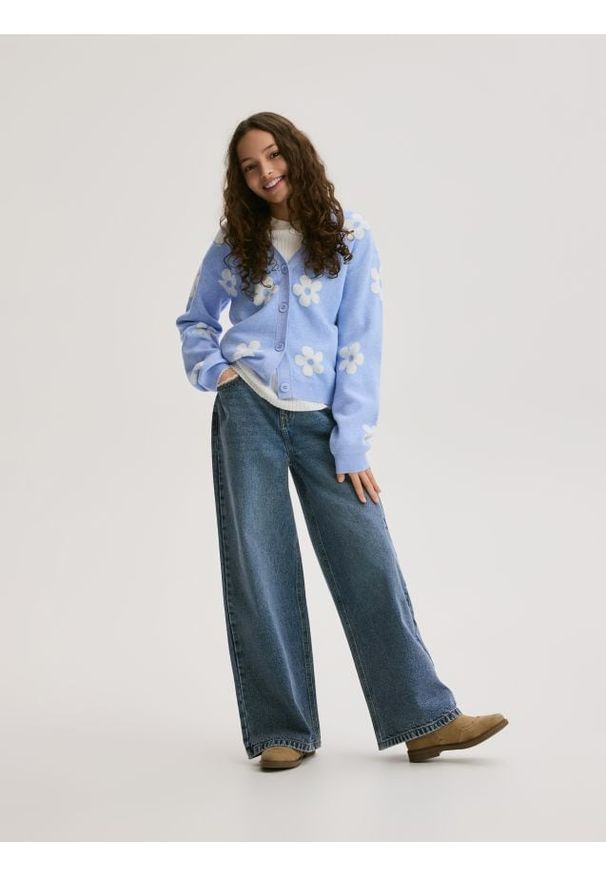 Reserved - Wzorzysty kardigan z wiskozą - jasnoniebieski. Kolor: niebieski. Materiał: wiskoza