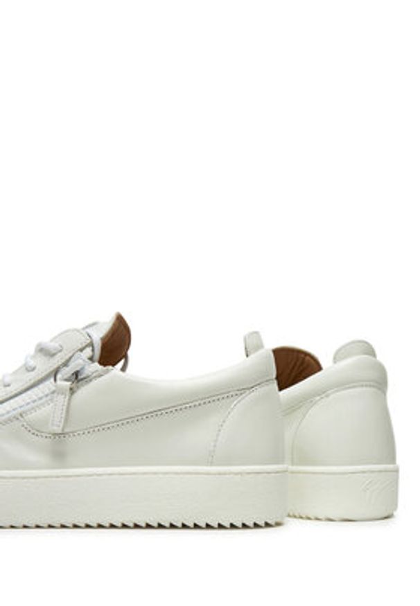 Giuseppe Zanotti Sneakersy RU40035 Biały. Kolor: biały. Materiał: skóra