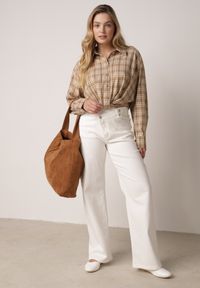 Born2be - Beżowa Krótka Bawełniana Koszula w Kratę z Marszczeniem Wenatia. Okazja: na co dzień. Kolor: beżowy. Materiał: bawełna. Długość: krótkie. Styl: casual #5