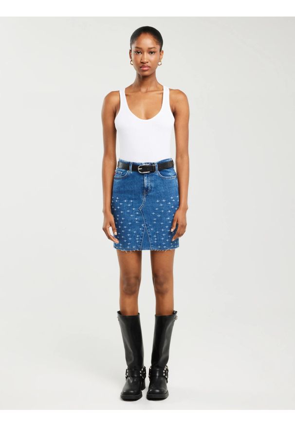 Big-Star - Spódnica damska mini jeansowa niebieska Aida 324. Kolor: niebieski. Materiał: jeans. Wzór: aplikacja