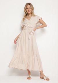 Born2be - Beżowa Wiskozowa Sukienka z Kopertowym Dekoltem z Paskiem Savorlisse. Okazja: na co dzień. Kolor: beżowy. Materiał: wiskoza. Wzór: aplikacja. Typ sukienki: kopertowe. Styl: casual, klasyczny #4
