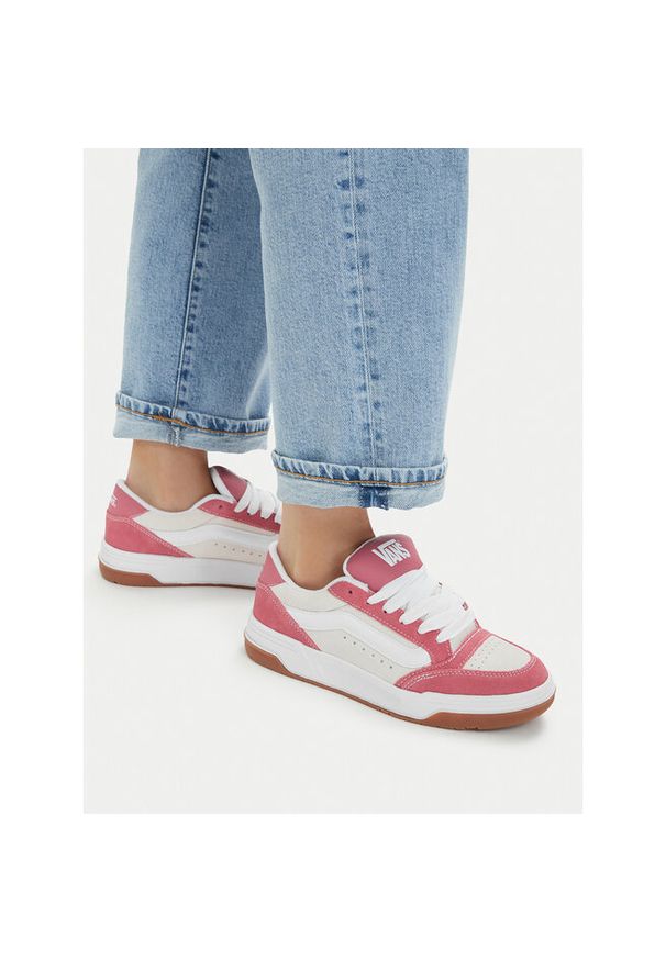 Sneakersy Vans. Kolor: różowy