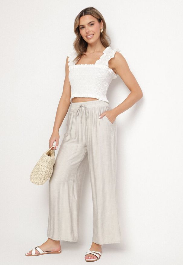 Born2be - Jasnoszare Szerokie Spodnie Palazzo z Wysokim Stanem i Wiązaniem Myrlevia. Okazja: na co dzień. Stan: podwyższony. Kolor: szary. Styl: klasyczny, casual, elegancki