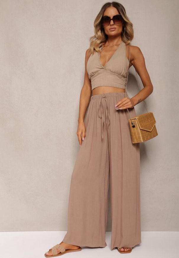 Renee - Ciemnobeżowe Szerokie Spodnie High Waist z Gumką w Talii Ilnena. Okazja: na co dzień. Stan: podwyższony. Kolor: beżowy. Styl: klasyczny, elegancki, casual