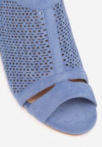 Born2be - Niebieskie Ażurowe Sandały Vices na Obcasie ze Skórzaną Wkładką Nevidas. Okazja: na co dzień. Zapięcie: sprzączka. Kolor: niebieski. Materiał: skóra. Wzór: ażurowy. Obcas: na obcasie. Styl: casual, elegancki. Wysokość obcasa: średni #3