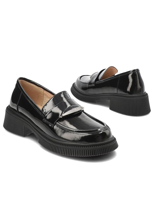 Czarne Mokasyny S.Barski Eleganckie Obuwie Damskie. Okazja: na co dzień. Zapięcie: pasek. Kolor: czarny. Materiał: lakier, skóra. Styl: elegancki