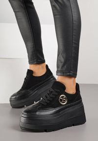 Renee - Czarne Chunky Sneakersy Vices na Platformie z Okrągłym Detalem Sedvira. Okazja: na spacer. Nosek buta: okrągły. Kolor: czarny. Materiał: jeans, koronka, skóra. Obcas: na platformie. Sport: turystyka piesza #3