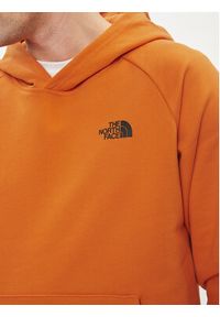 The North Face Bluza Redbox NF0A2ZWU Pomarańczowy Regular Fit. Kolor: pomarańczowy. Materiał: bawełna