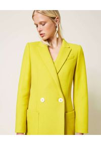TwinSet - TWINSET - Żółty płaszcz z wełny. Kolor: żółty. Materiał: wełna. Długość: długie