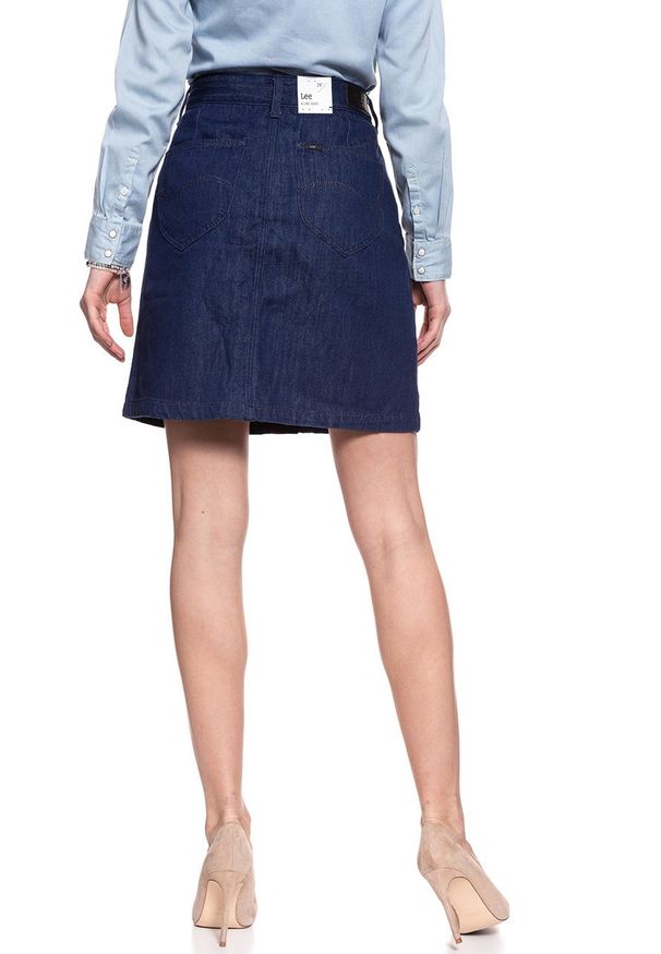 Lee - SPÓDNICA JEANSOWA LEE A LINE SKIRT RINSE L38NRC36 112108289. Materiał: jeans