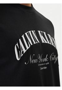 Calvin Klein Jeans T-Shirt LV04RF820G Czarny Regular Fit. Kolor: czarny. Materiał: bawełna #3