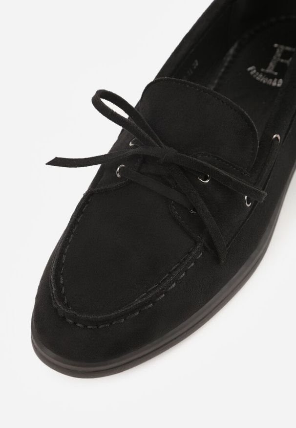 Born2be - Czarne Mokasyny Ozdobione Wiązaniem Fyrelerris. Okazja: na co dzień. Kolor: czarny. Materiał: jeans. Wzór: aplikacja. Styl: casual, klasyczny