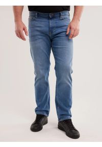 Big-Star - Jeansy męskie z prostą nogawką niebieskie Trent 114. Okazja: na co dzień. Kolor: niebieski. Wzór: haft. Sezon: jesień, wiosna, lato. Styl: klasyczny, casual #2