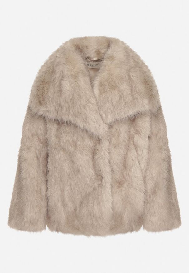 Born2be - Beżowa Kurtka Futerko o Dwurzędowym Kroju Oversize Nevisa. Okazja: do pracy, na spotkanie biznesowe. Kolor: beżowy. Materiał: futro. Sezon: zima, jesień. Styl: biznesowy