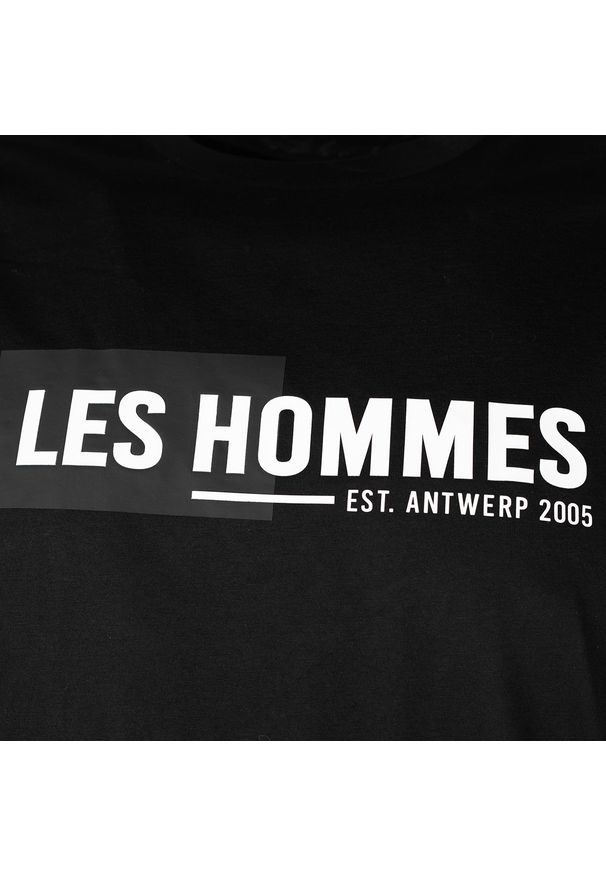 Les Hommes T-shirt Front Logo | LKT202 700P | Regular Fit Mercerized Cotton T-Shirt | Mężczyzna | Czarny. Okazja: na co dzień. Kolor: czarny. Materiał: bawełna. Wzór: nadruk. Styl: casual