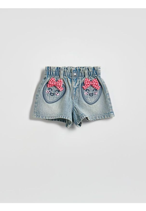Reserved - Jeansowe szorty z kokardką - niebieski. Kolor: niebieski. Materiał: jeans
