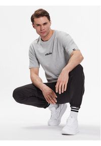 Ellesse T-Shirt Ollio SHP16463 Szary Regular Fit. Kolor: szary. Materiał: bawełna