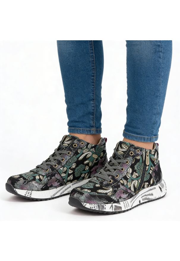 Botki damskie Laura Vita, na grubej podeszwie skórzane z okrągłym noskiem bogato zdobione i na zamek, zielone, Burton-15-SL1826A-5C-Kaki. Okazja: na co dzień. Nosek buta: okrągły. Zapięcie: zamek. Kolor: zielony. Materiał: skóra. Szerokość cholewki: normalna. Wzór: aplikacja. Styl: casual