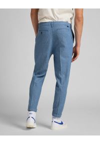 Lee - SPODNIE MĘSKIE LEE TAPERED CHINO RINSE L70RNB36