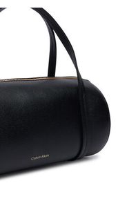 Calvin Klein Torebka Foil Logo Small Duffle Bag LV04F3663G Czarny. Kolor: czarny. Materiał: skórzane #4
