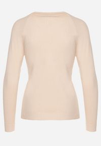 Born2be - Ciemnobeżowy Sweter z Koronkowymi Wstawkami z Bawełną Deriera. Okazja: na co dzień. Kolor: beżowy. Materiał: koronka, bawełna. Długość rękawa: długi rękaw. Długość: długie. Wzór: aplikacja. Styl: klasyczny, casual, elegancki #6