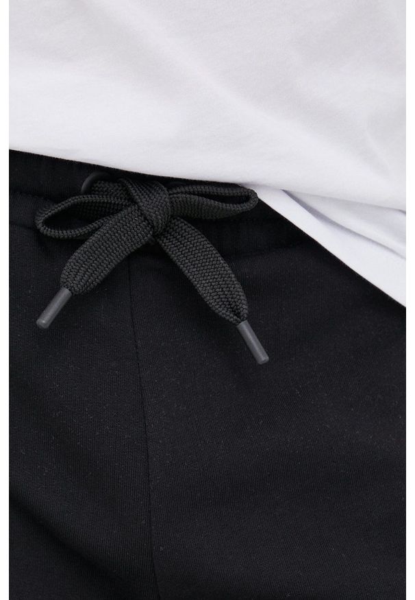 Trussardi Jeans - Trussardi spodnie bawełniane męskie kolor czarny gładkie. Kolor: czarny. Materiał: bawełna. Wzór: gładki