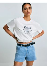 Big-Star - Koszulka damska oversize z nadrukiem biała Serta 100. Okazja: na co dzień. Kolor: biały. Materiał: dzianina, jeans. Wzór: nadruk. Styl: retro, casual #3