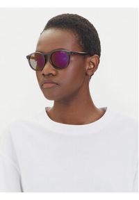 Nike Okulary przeciwsłoneczne Swerve P FD1850 291 Brązowy. Kolor: brązowy