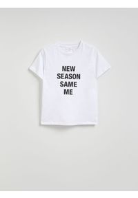 Reserved - T-shirt z nadrukiem - biały. Kolor: biały. Materiał: bawełna, dzianina. Wzór: nadruk