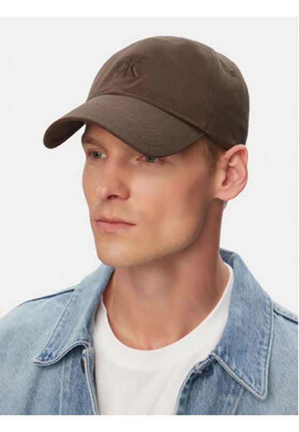 Calvin Klein Czapka z daszkiem Monogram Embroidery Baseball Cap LV04G5002G Brązowy. Kolor: brązowy. Materiał: bawełna