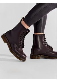 Dr. Martens Glany 1460 27277626 Bordowy. Kolor: czerwony. Materiał: skóra