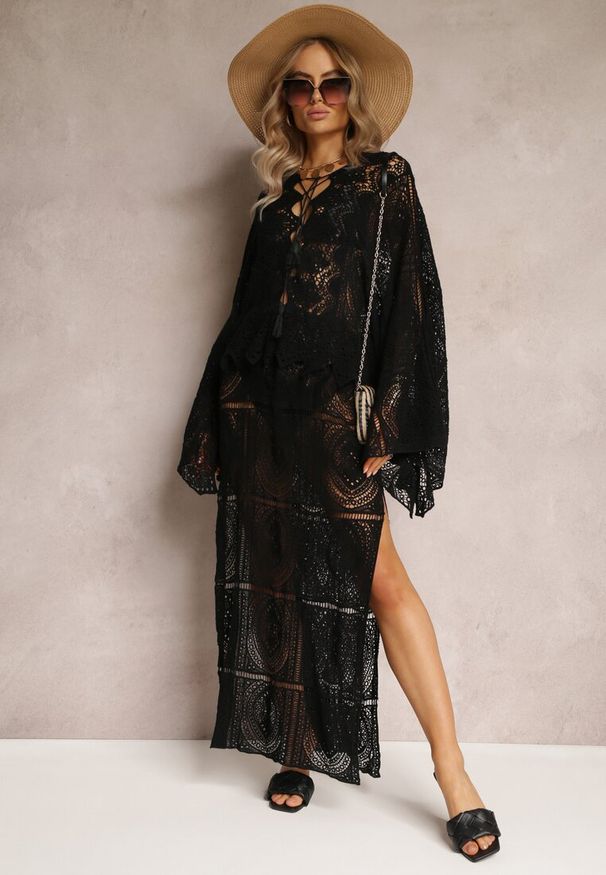 Renee - Czarna Szydełkowa Sukienka Maxi z Wycięciami i Wiązaniem Upenna. Kolor: czarny. Materiał: tkanina, bawełna. Wzór: aplikacja. Styl: elegancki. Długość: maxi