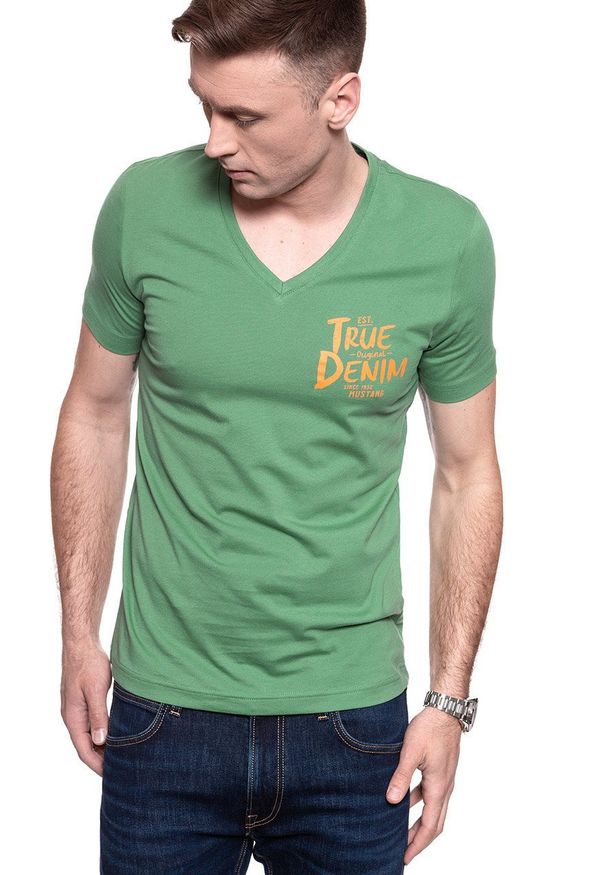 Mustang - MUSTANG T SHIRT Alex v Print 1009520 6398. Wzór: nadruk