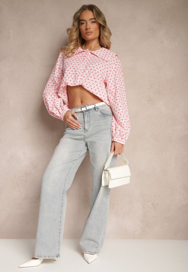 Renee - Różowa Koszula Retro z Bawełny i Wiskozy Ozdobiona Wzorem w Serca Tilzema. Okazja: na co dzień. Kolor: różowy. Materiał: bawełna, wiskoza. Długość rękawa: długi rękaw. Długość: długie. Wzór: aplikacja. Styl: retro