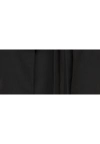 TOP SECRET - Długie spodnie damskie wiązane w pasie. Okazja: na co dzień. Kolor: czarny. Długość: długie. Sezon: wiosna. Styl: casual, elegancki, sportowy #3